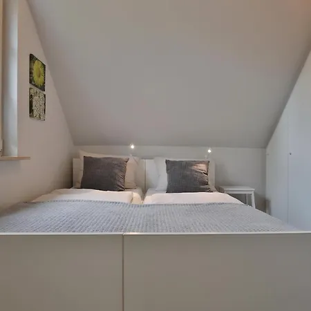 Am Rosenhain 6 Am Rosenhain 6 5 * Timmendorfer Strand